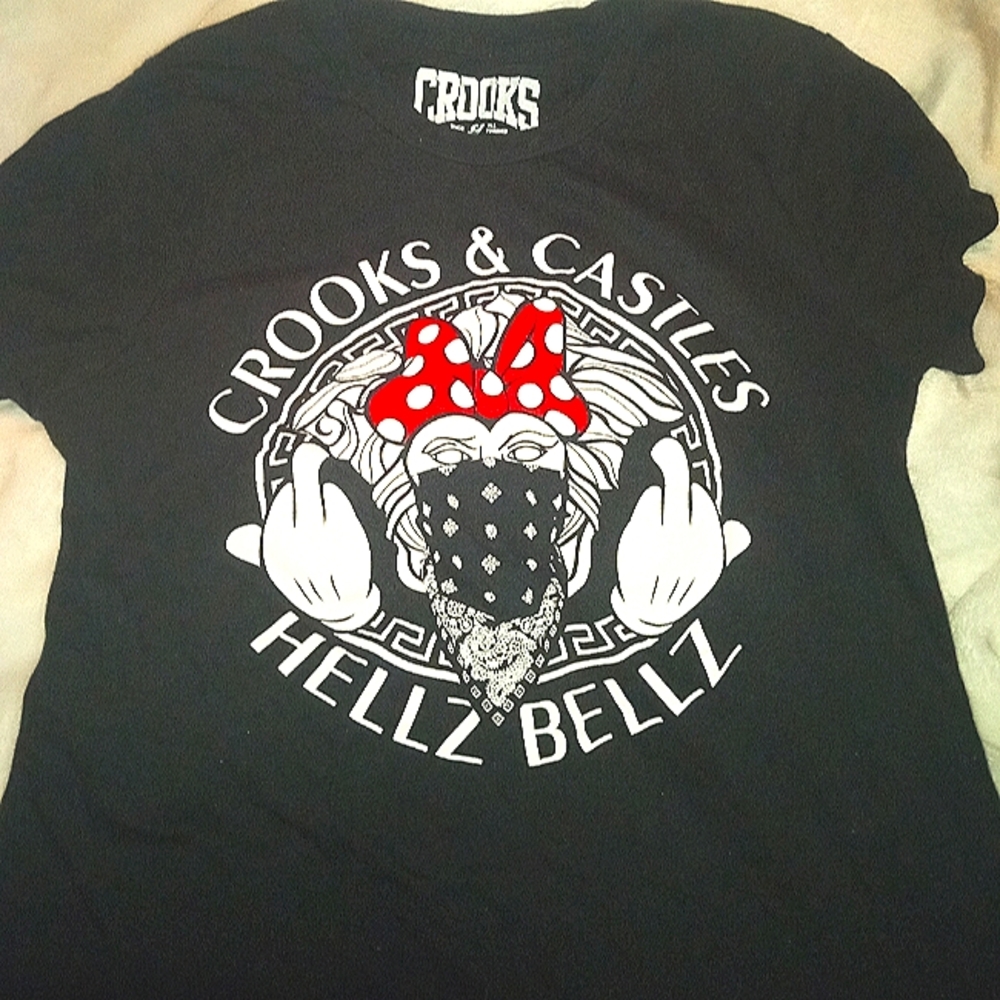 Crooks and castles tshirt